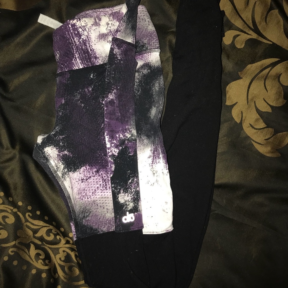 Alo Yoga Goddess leggings